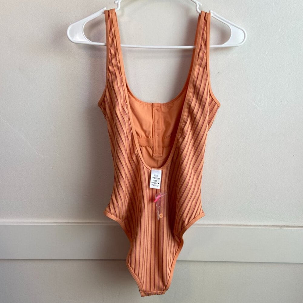 Nwot L*Space Tangy Orange Float On Ribbed One Pie… - image 4